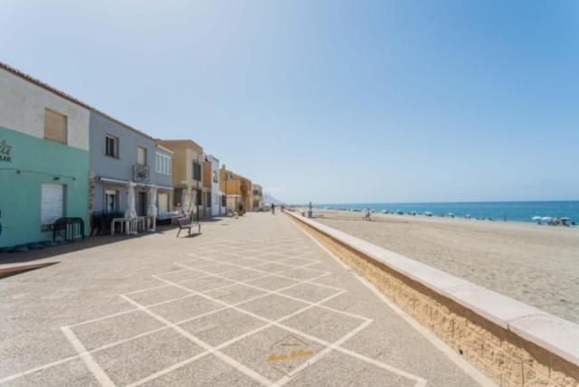 Piso Caramel Apartment Cabo De Gata Luaran gambar